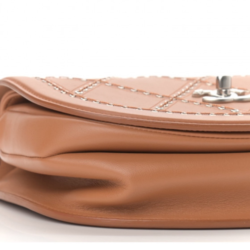 Chanel Tan Coco Eyelets Quilted Lambskin Crossbody Bag with Chain Strap - Picture 6 of 10